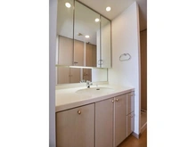 【神奈川県/三浦郡葉山町堀内】ファミール葉山シーガレリア 洗面室