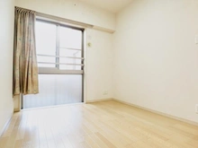 【神奈川県/三浦郡葉山町堀内】ファミール葉山シーガレリア 洋室