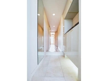 【神奈川県/三浦郡葉山町堀内】ファミール葉山シーガレリア 玄関