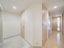 【神奈川県/横浜市港南区最戸】パークホームズ上大岡ディアエアー 廊下
