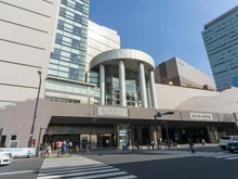 【神奈川県/横浜市港南区最戸】パークホームズ上大岡ディアエアー 京急百貨店（現地より約730m）