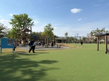 【神奈川県/川崎市川崎区港町】リヴァリエ C棟 みどりの遊具公園（現地より約1,250m）