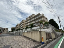 【神奈川県/横浜市港南区港南】パークコリーナ上大岡  アジュールコート 外観