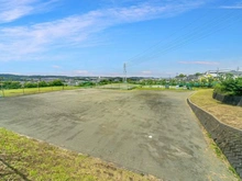 【神奈川県/横浜市金沢区六浦南】エステシテイ湘南六浦参番館 六浦スポーツ広場（現地より約100m）