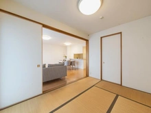 【神奈川県/横浜市金沢区能見台】パークシティ能見台ブロードエア 和室：約6帖