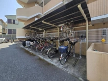 【神奈川県/横浜市金沢区富岡東】ランドコム横浜富岡 駐輪場
