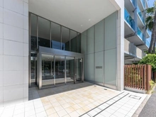 【神奈川県/横浜市金沢区富岡東】クレッセント横浜シーサイド エントランス