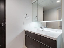 【神奈川県/横須賀市秋谷】グランシティユーロリゾート葉山南 洗面室