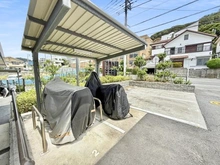 【神奈川県/三浦郡葉山町下山口】プライム葉山 バイク置場