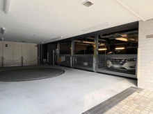 【神奈川県/横浜市神奈川区栄町】クリオ横濱ベイフォート 駐車場