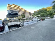 【神奈川県/横浜市金沢区六浦南】エステシティ湘南六浦 参番館 駐車場