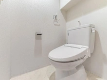 【神奈川県/横須賀市東浦賀】ミレニアムレジデンス浦賀 トイレ