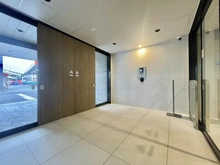 【神奈川県/横浜市金沢区富岡東】プレシス横浜ベイサイド エントランス：オートロック付