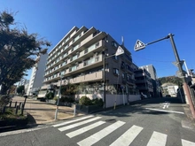 【神奈川県/横浜市磯子区磯子】磯子パインプロムナード 外観