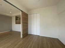 【神奈川県/横浜市磯子区磯子】磯子パインプロムナード 洋室