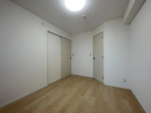 【神奈川県/横浜市港南区港南】プレミスト上大岡 洋室