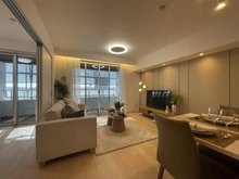 【神奈川県/横浜市港南区港南】プレミスト上大岡 リビング：※家具・調度品は販売価格に含まれておりません
大規模修繕中