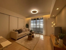 【神奈川県/横浜市港南区港南】プレミスト上大岡 リビング：大規模修繕中