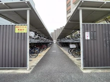 【神奈川県/横須賀市夏島町】京急シティ追浜Lウィング 駐輪場