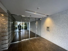 【神奈川県/横浜市鶴見区元宮】リストレジデンス鶴見カレンコート エントランス