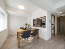 【神奈川県/横須賀市船越町】プリンスハイツガーデン湘南船越 マグノリア館 LDK：家具調度品は価格に含まれません