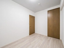 【神奈川県/横須賀市船越町】プリンスハイツガーデン湘南船越 マグノリア館 洋室