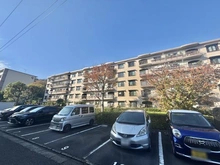 【神奈川県/横須賀市湘南鷹取】西武郊外マンション湘南鷹取台 S棟 外観