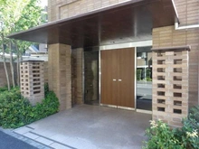 【神奈川県/横浜市港南区上大岡西】プラウドシティ上大岡四番館 エントランス