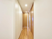 【神奈川県/横浜市港南区上大岡東】ザ・マスターズガーデン横濱上大岡 廊下