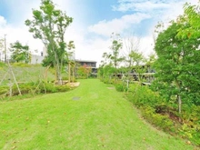 【神奈川県/横浜市港南区上大岡東】ザ・マスターズガーデン横濱上大岡 共用部：プライベートガーデン