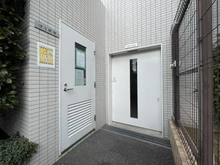 【神奈川県/横須賀市衣笠栄町】BELISTA衣笠駅前 弐番館 共用施設：ゴミ置き場・駐輪場