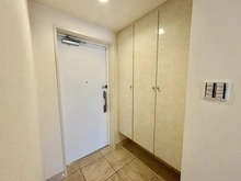 【神奈川県/横浜市金沢区柴町】ランドシティ海の公園オーシャンビュー 玄関