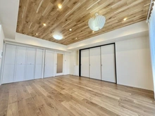 【神奈川県/横浜市金沢区柴町】ランドシティ海の公園オーシャンビュー リビング・ダイニング