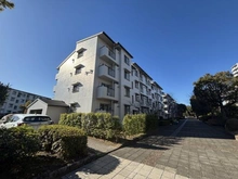 【神奈川県/横浜市金沢区並木】なぎさ団地 7-7号棟 外観