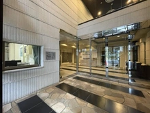 【神奈川県/横須賀市東浦賀】ミレニアムレジデンス浦賀オーシャンズヴィラ エントランス