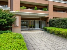 【神奈川県/横浜市栄区笠間】ガーデンアソシエ H棟 エントランス