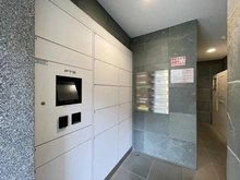 【神奈川県/横浜市栄区笠間】ガーデンアソシエ H棟 メールBOX・宅配BOX