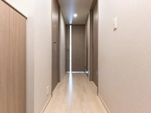 【神奈川県/横浜市栄区小菅ケ谷】パークホームズ横浜本郷台リバーサイドヴィラ THE EAST 廊下