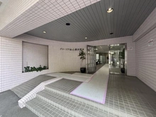 【神奈川県/鎌倉市岡本】グローリア初穂鎌倉岡本 アプローチ
