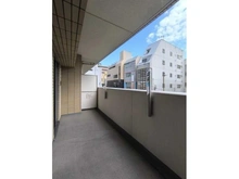 【神奈川県/厚木市中町】プレシス本厚木レジデンス バルコニー