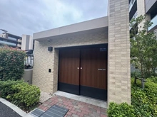 【神奈川県/横浜市栄区小菅ケ谷】ブランズシティ本郷台リバーサイドテラス サブエントランス