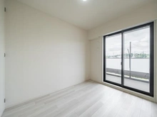 【神奈川県/横浜市栄区小菅ケ谷】ブランズシティ本郷台リバーサイドテラス 洋室：LDK横