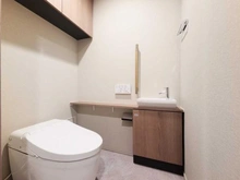 【神奈川県/横浜市西区戸部本町】アトラス横浜レジデンス トイレ