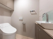 【神奈川県/川崎市中原区新城】プラウド武蔵新城ステーションマークス トイレ