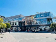 【神奈川県/横浜市都筑区茅ケ崎中央】Brilliaセンター南 サウスウッド（現地より約260m）