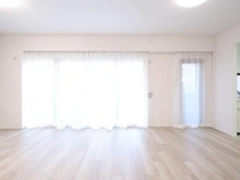 【神奈川県/横浜市青葉区市ケ尾町】クリオ市ヶ尾弐番館 リビング・ダイニング