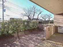 【神奈川県/横浜市青葉区市ケ尾町】クリオ市ヶ尾弐番館 専用庭