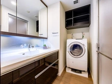 【神奈川県/川崎市宮前区鷺沼】グランドメゾン鷺沼ザ・ヴィラ 洗面所