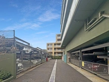 【神奈川県/川崎市宮前区有馬】パークホームズ鷺沼ガーデン 駐車場