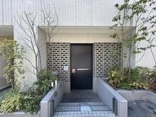 【神奈川県/横浜市都筑区中川中央】グランドメゾンセンター北フロント 敷地内